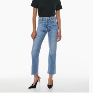 NWT Aritzia Arlo high rise straight jean size 24x28